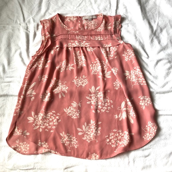 LOFT Tops - LOFT blouse! LOFT Tops - LOFT blouse!